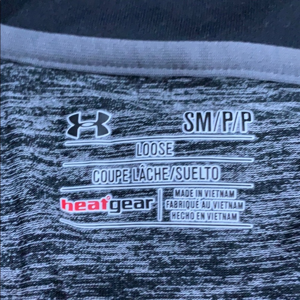 Under Armour heatgear Loose Size Small - Picture 6 of 6